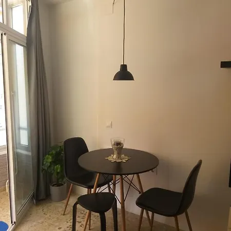 Hermoso Estudio En Centro * توريمولينوس